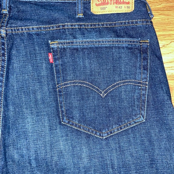 Levi’s 569 Loose Straight Fit Jeans Men’s Size 42x30 Dark Wash EUC - Picture 13 of 13